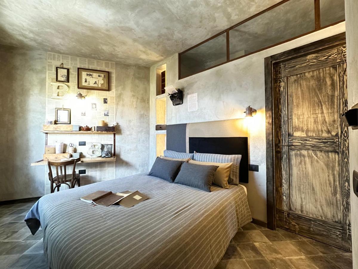 Via Roma Charming Rooms 包内伊 外观 照片