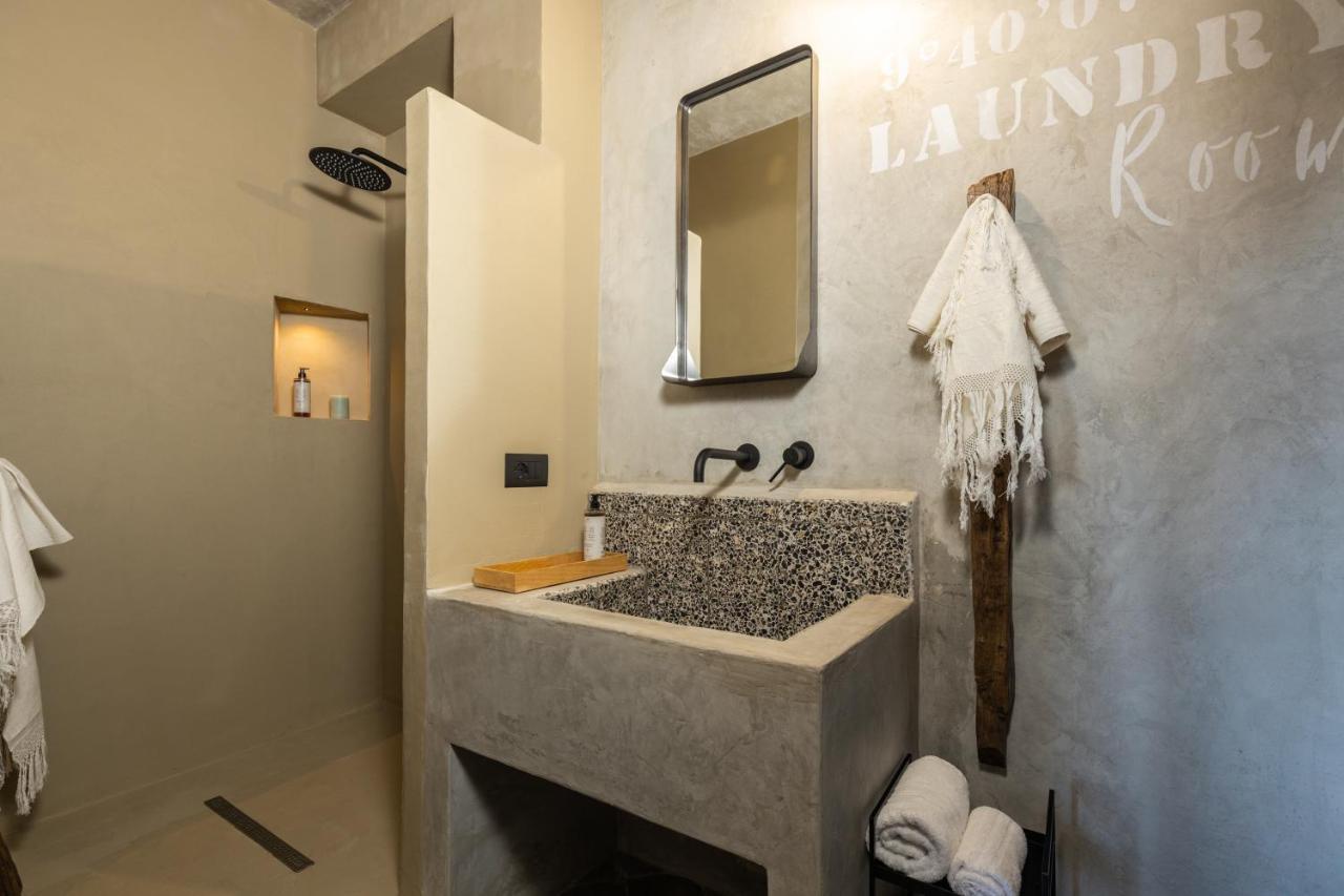 Via Roma Charming Rooms 包内伊 外观 照片