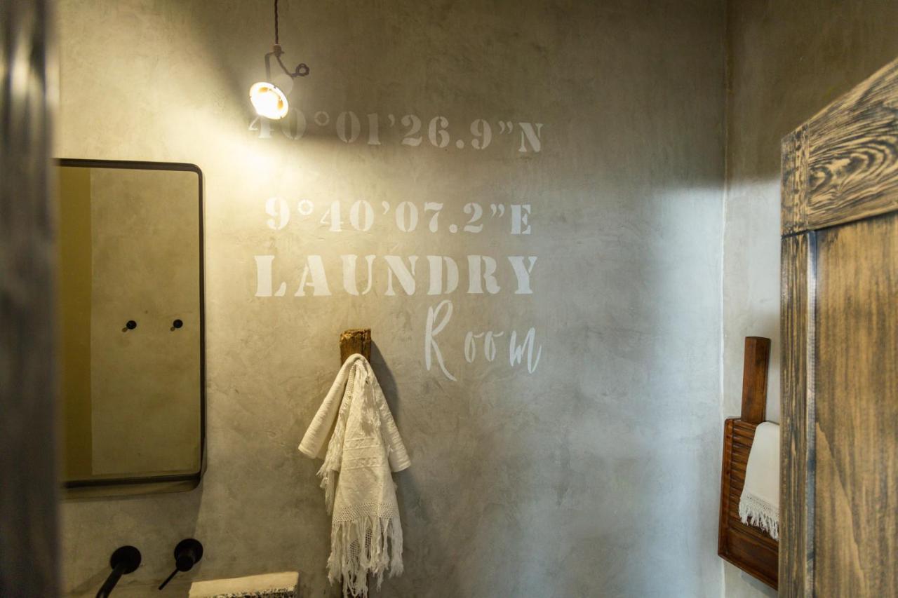Via Roma Charming Rooms 包内伊 外观 照片