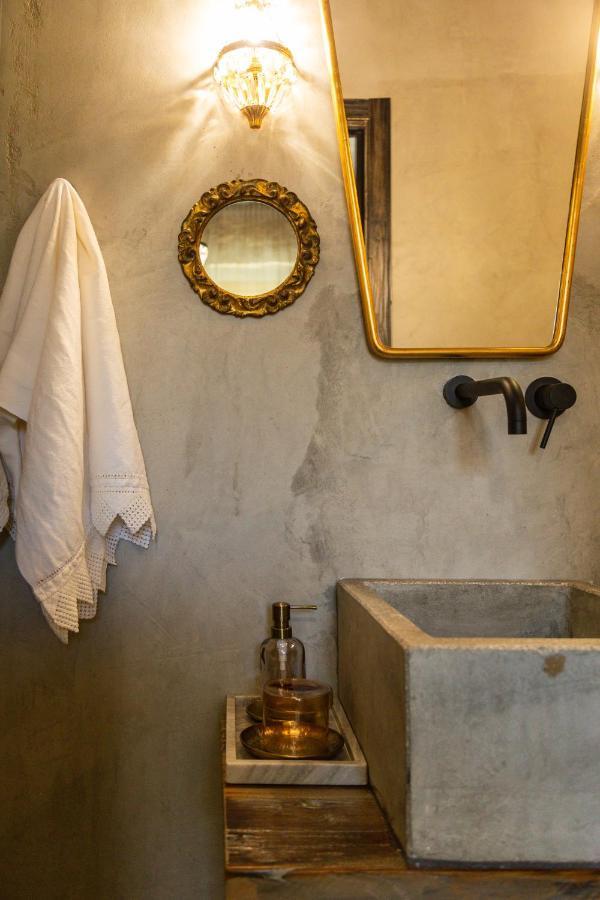 Via Roma Charming Rooms 包内伊 外观 照片