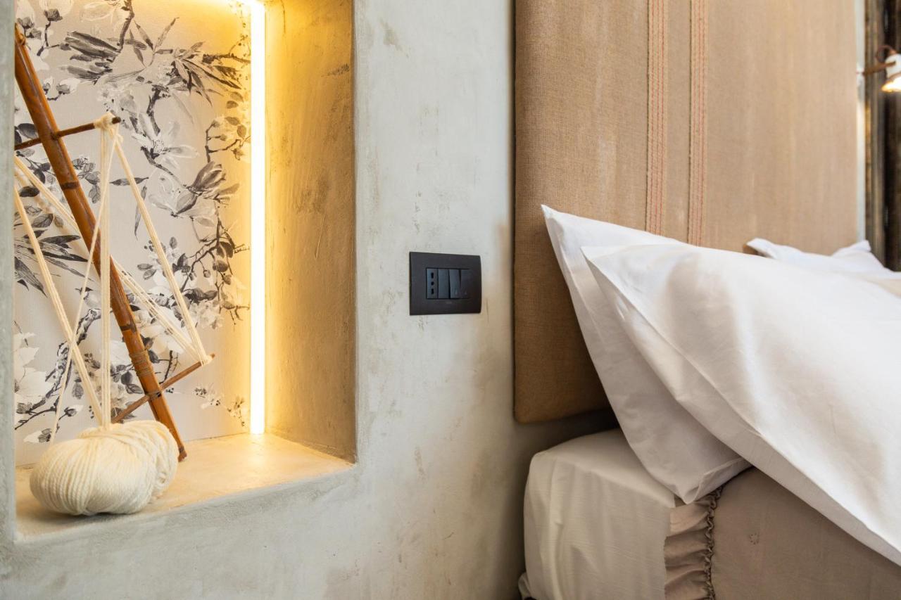 Via Roma Charming Rooms 包内伊 外观 照片