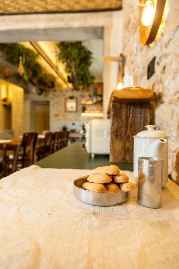 Via Roma Charming Rooms 包内伊 外观 照片